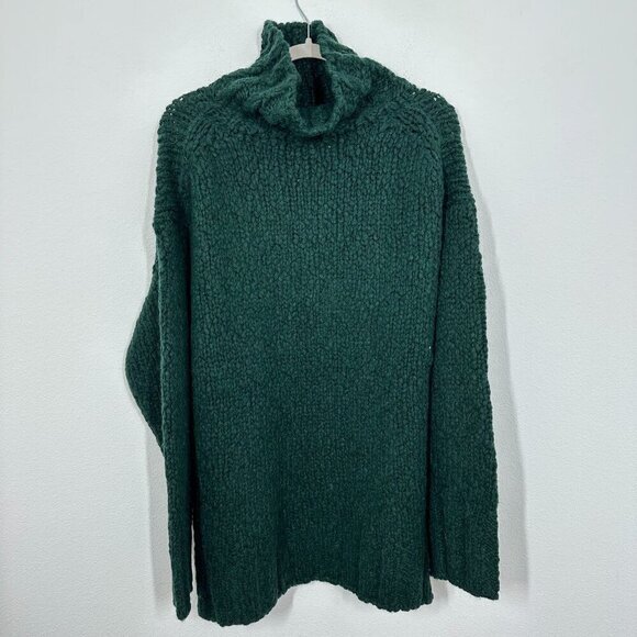 J. Crew Sweaters - J. Crew Women's Green Oversized turtleneck sweater in textured yarn L/XL NWT